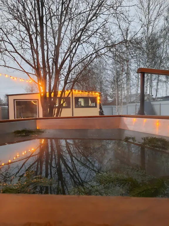 Домик у леса