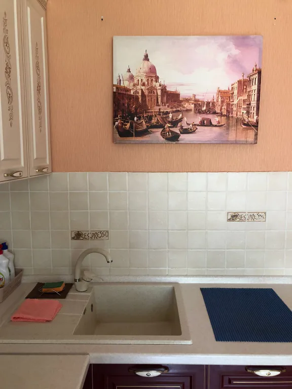 Квартира Семейная 2-комнатная квартира 65 м2 — Красноярск