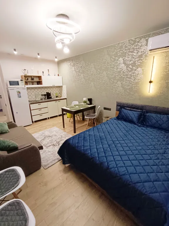 Классная Студия возле АКВАПАРКА!