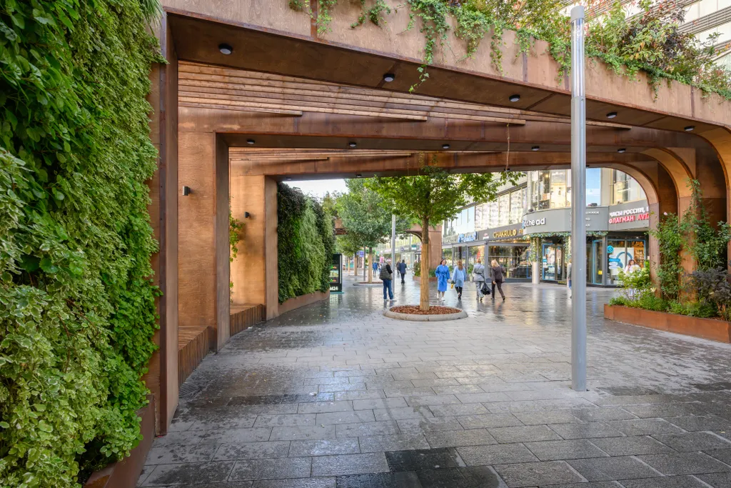 Стильный видовой апартамент в центре