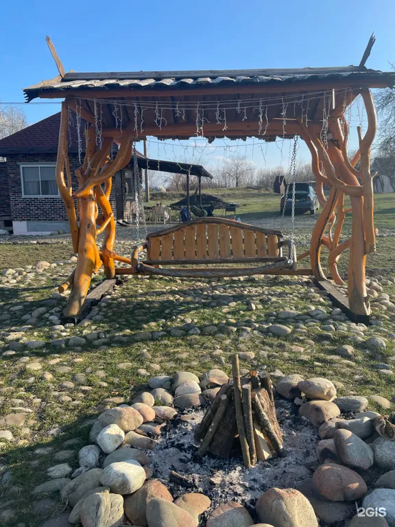 Коттедж Дом с новым ремонтом и видом на озеро — Лабинск