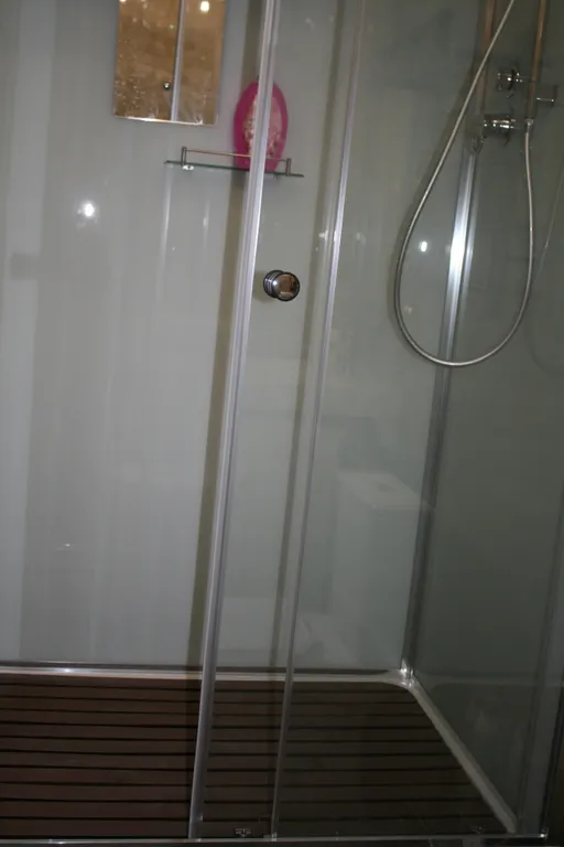 Уникальная двухэтажная квартира в центре города с видом на Кремль