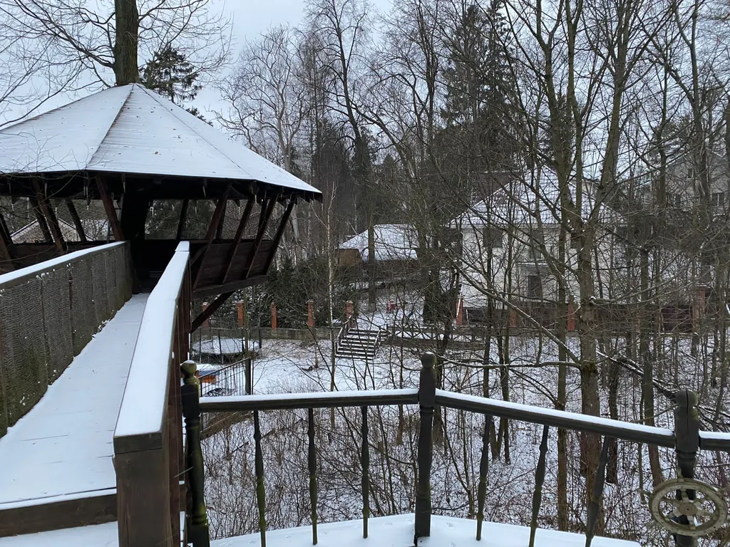 Вилла в парке XVIII века