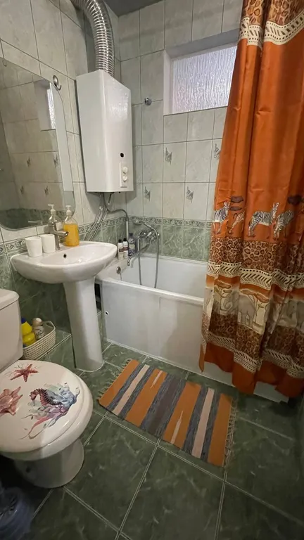 Апартамент возле Ворошиловского ТЦ