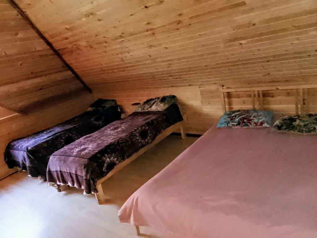 Коттедж Чудесный домик в парке — Сиверский