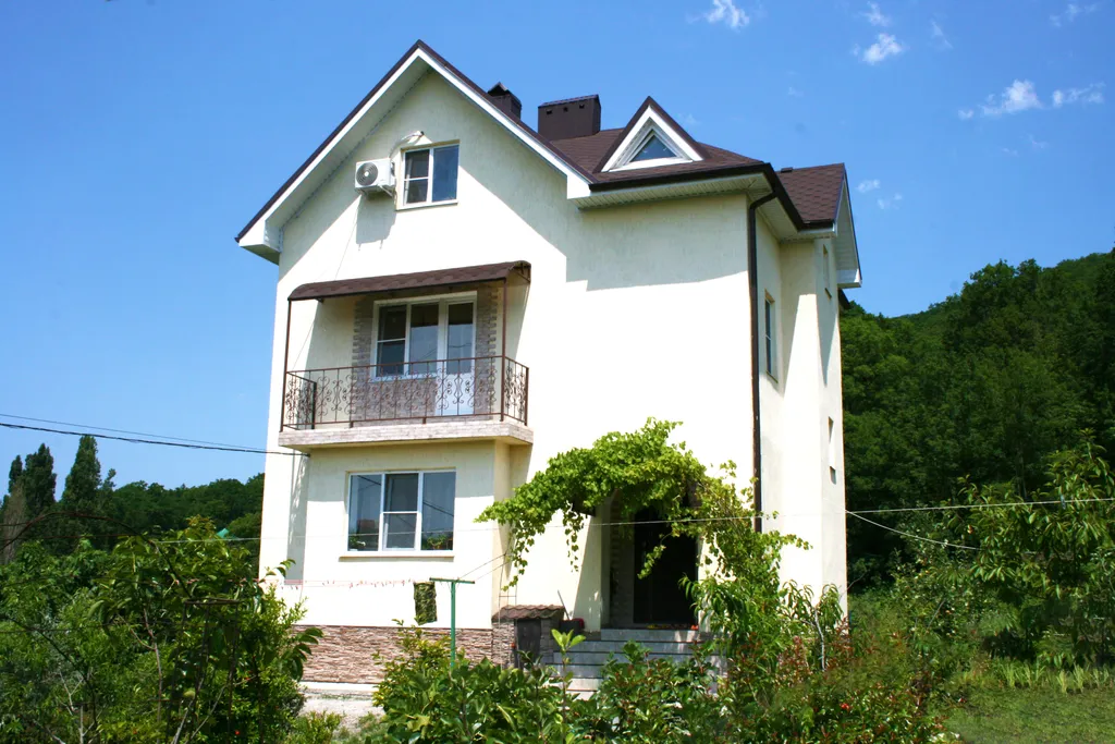 Коттедж под ключ на море — аренда посуточно в Новомихайловский