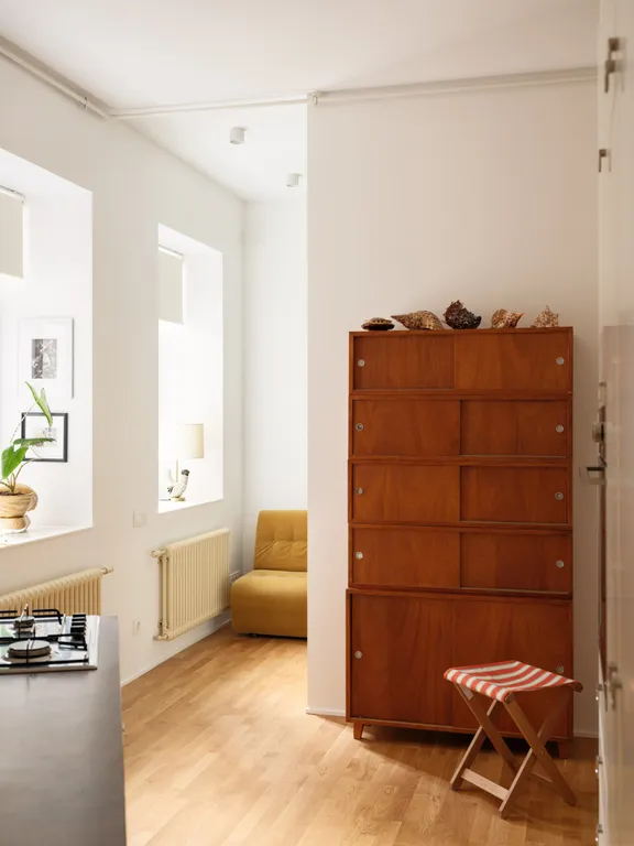 Апартаменты с тремя спальнями на Петроградской стороне