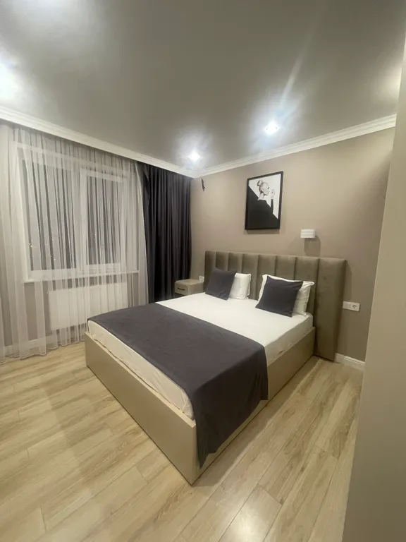 3-комнатная Квартира — аренда посуточно в Владикавказ