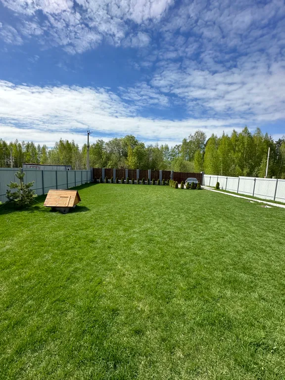 Коттедж Дом с террасой на берегу реки — Логиново