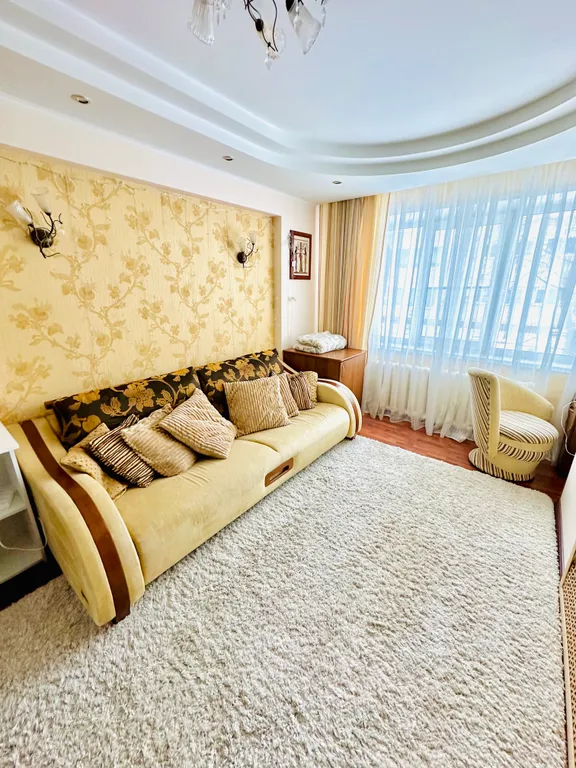 Уютная двухкомнатная квартира в спальном районе — аренда посуточно в Тула