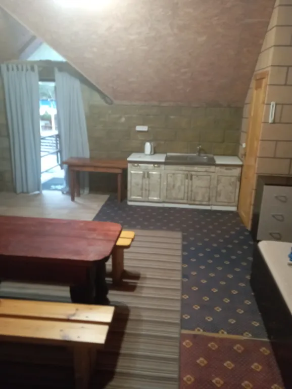 Домик у реки