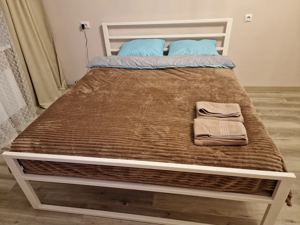 Квартира Новая уютная студия — аренда посуточно в Абакан