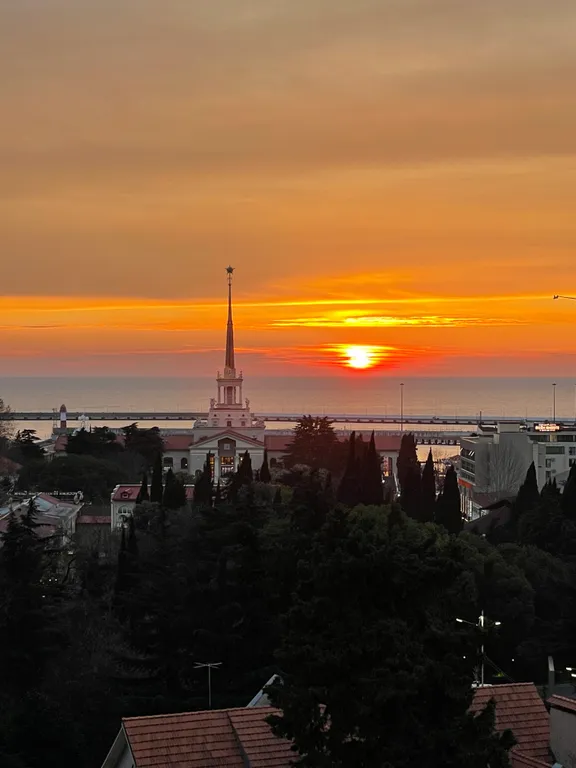 Квартира Квартира Панорамный вид на Морпорт и закат — Сочи