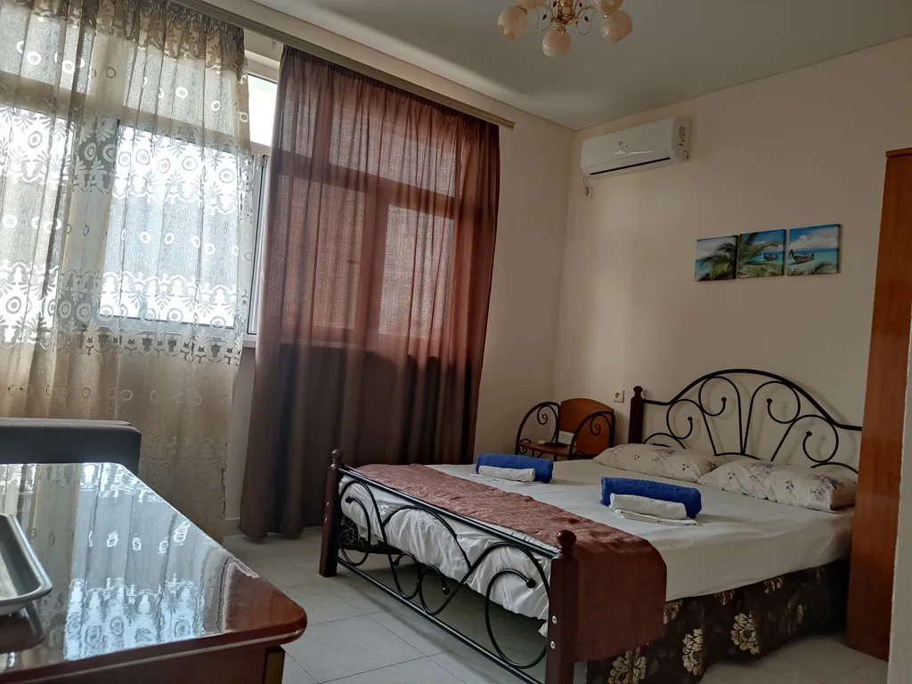 Квартира Комната — Гагра