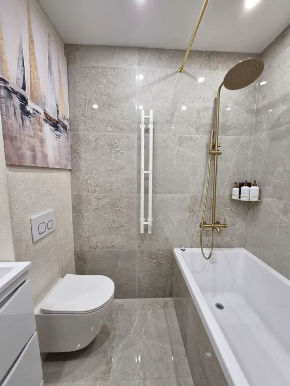 Уютная квартира люкс класса с камином, автовокзал географический центр