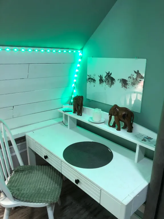 Студия в саду