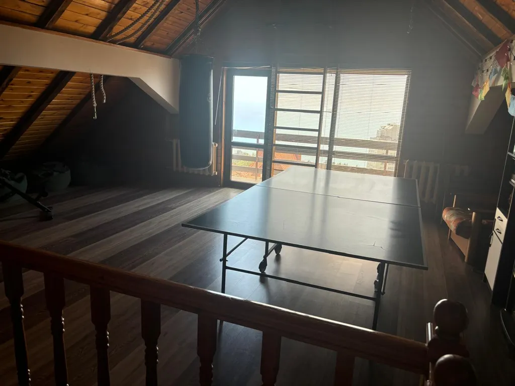 Хороший уютный дом с видом на море