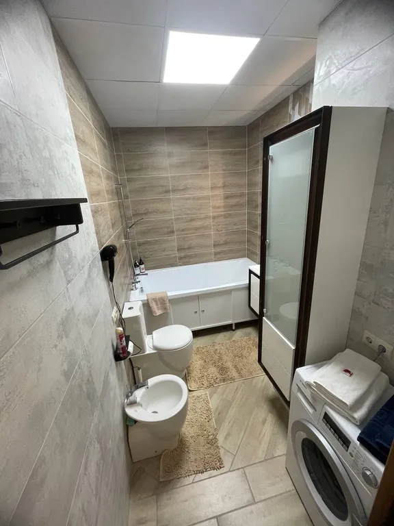 Дом у Кремля в сердце Рубленого города, квартира с паркингом во дворе