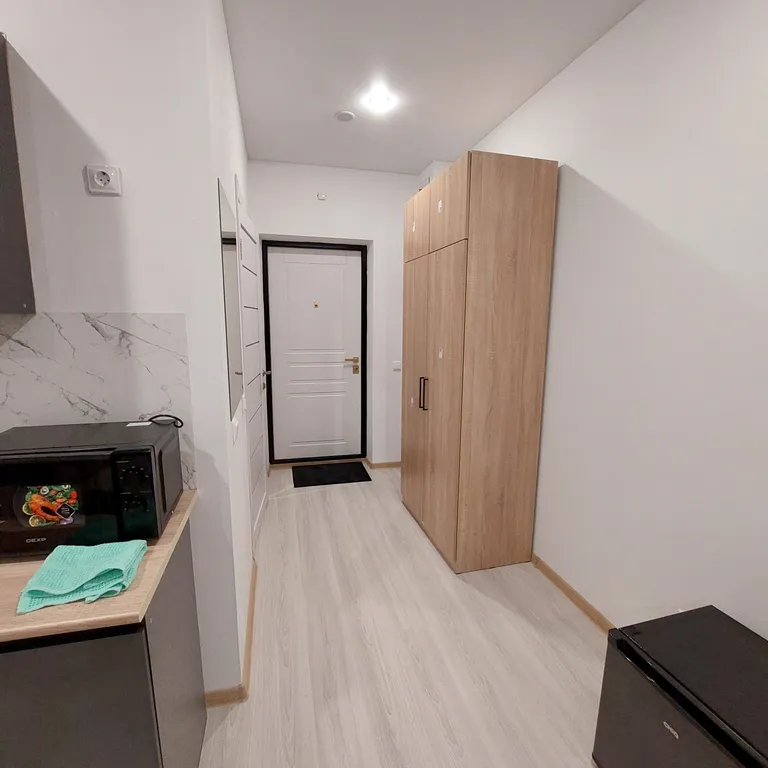 Уютная студия около Ботанического сада возле метро цена от 2000 за сут