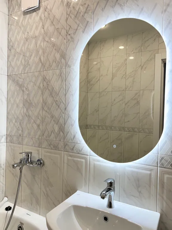 Уютная и светлая квартира с новым ремонтом в центре Адлера