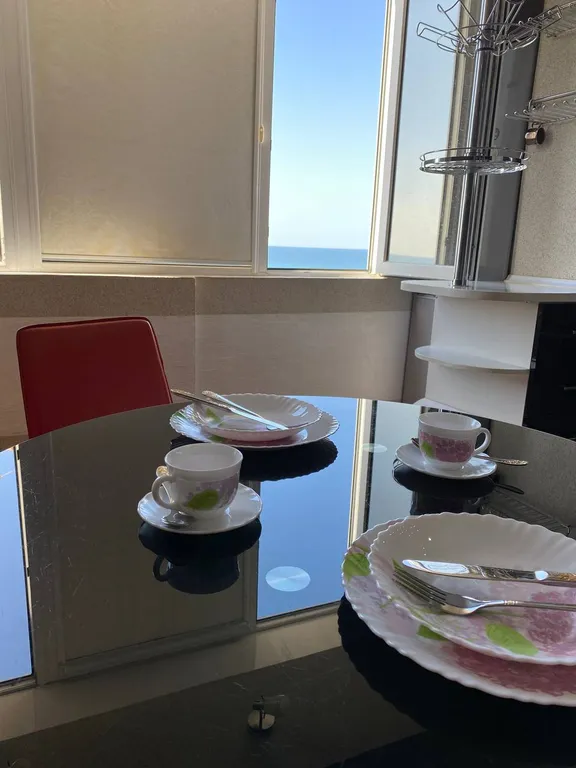 Красивая, уютная, стильная квартира - студия с шикарным видом из окон