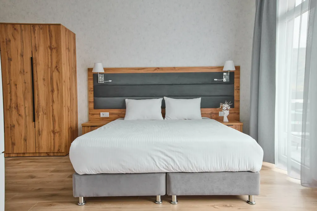 Панорамный двухместный апартамент комфорт с кухней и балконом