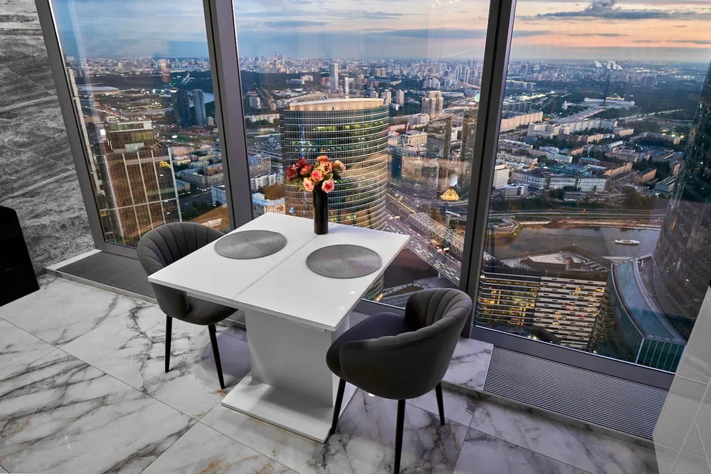 Sky City Moscow 80 этаж Выше облаков, очень ценный и редкий вид