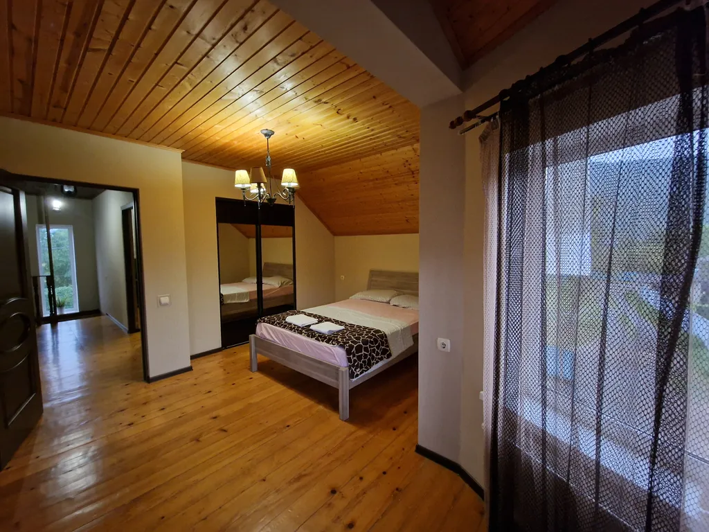 Дом в горах для компании