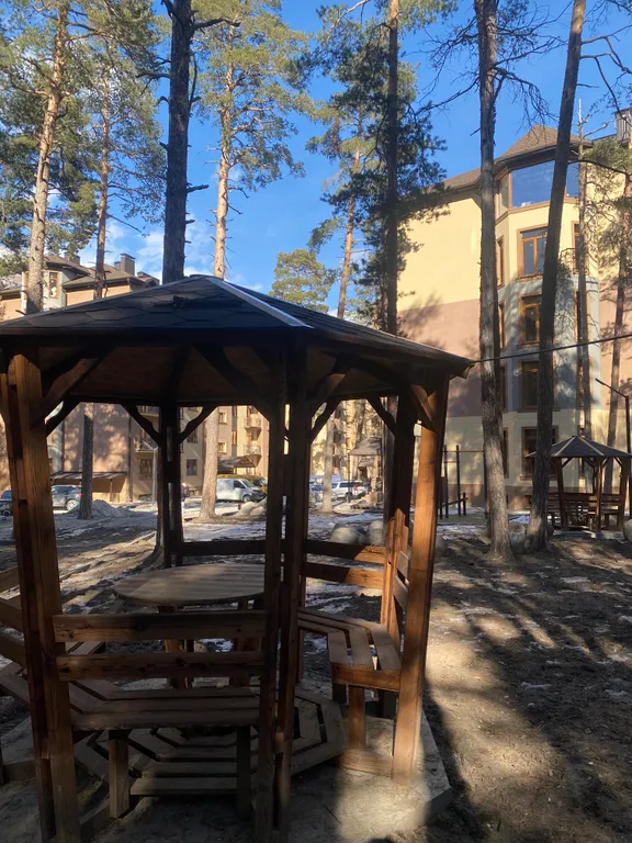 Апартаменты в сосновом бору с видом на горы