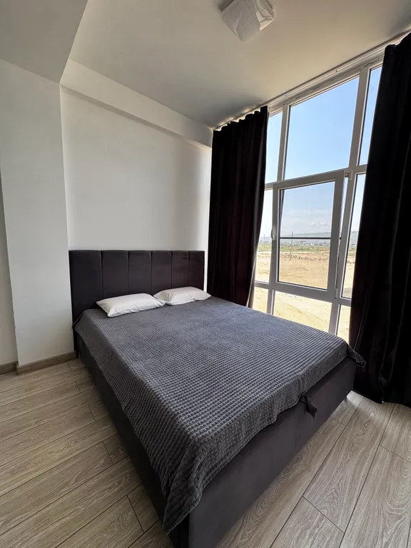 Просторная и уютная студия у моря