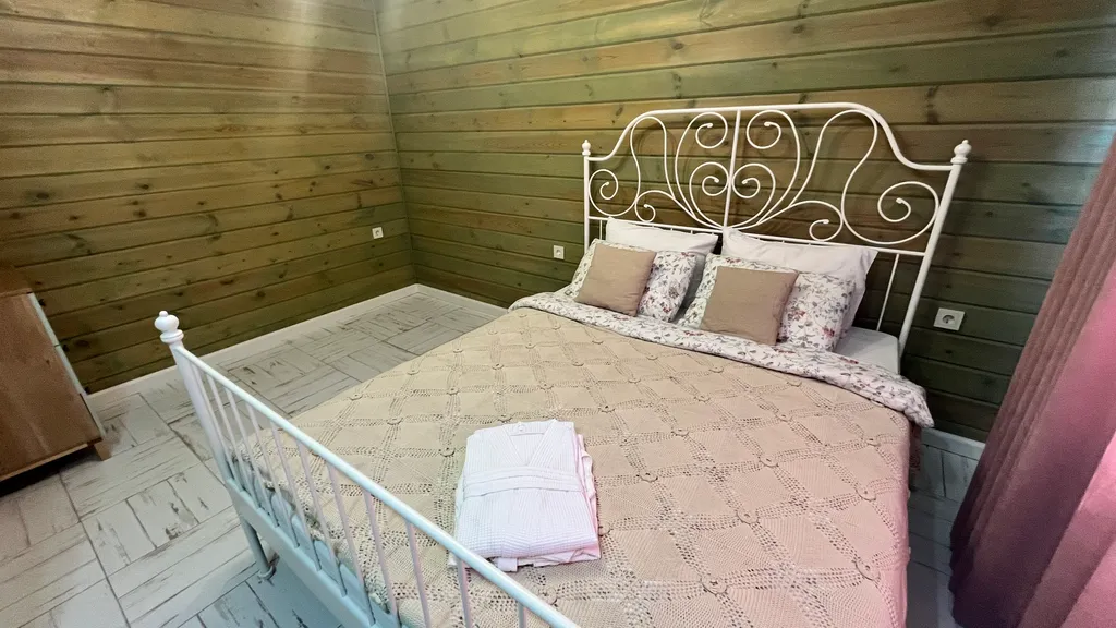 Уютная дача с видом на горы