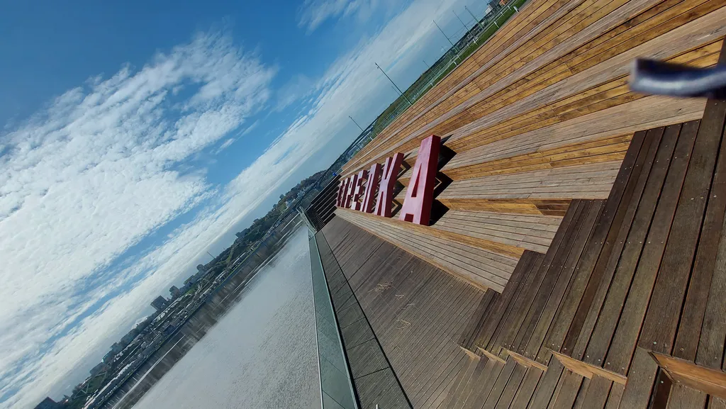 Квартира с видом на реку Волгу