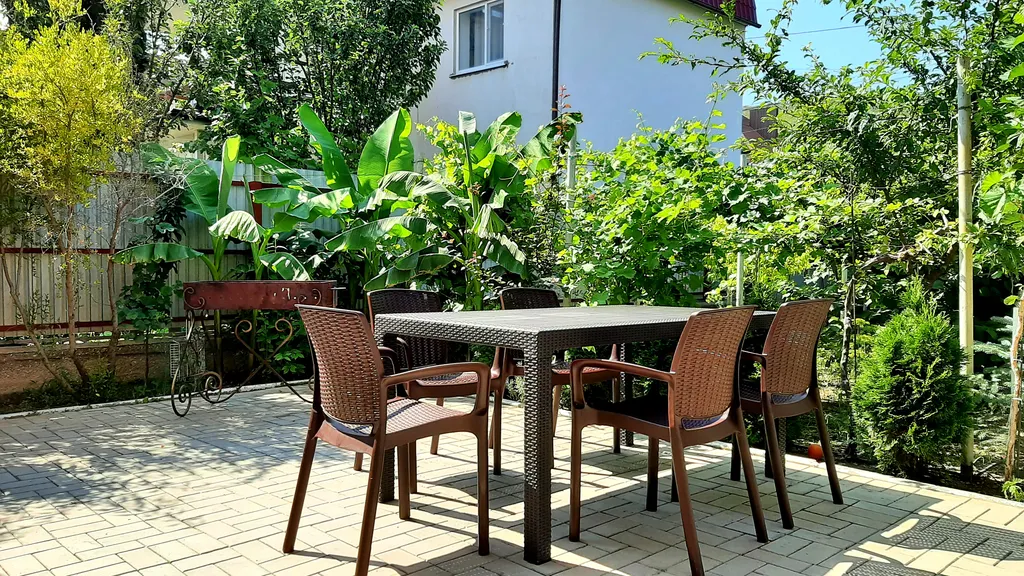 "Номер улучшенный с видом на горы"