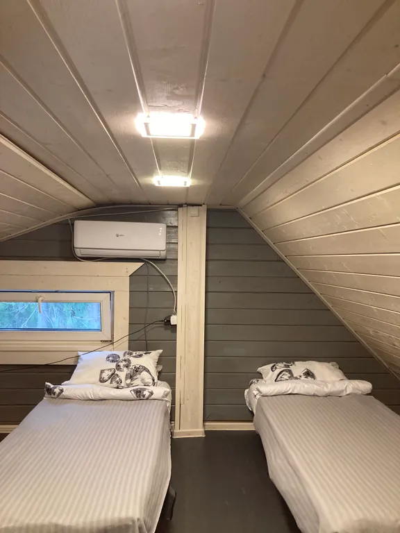 Коттедж Дом-баня с бассейном — Чална