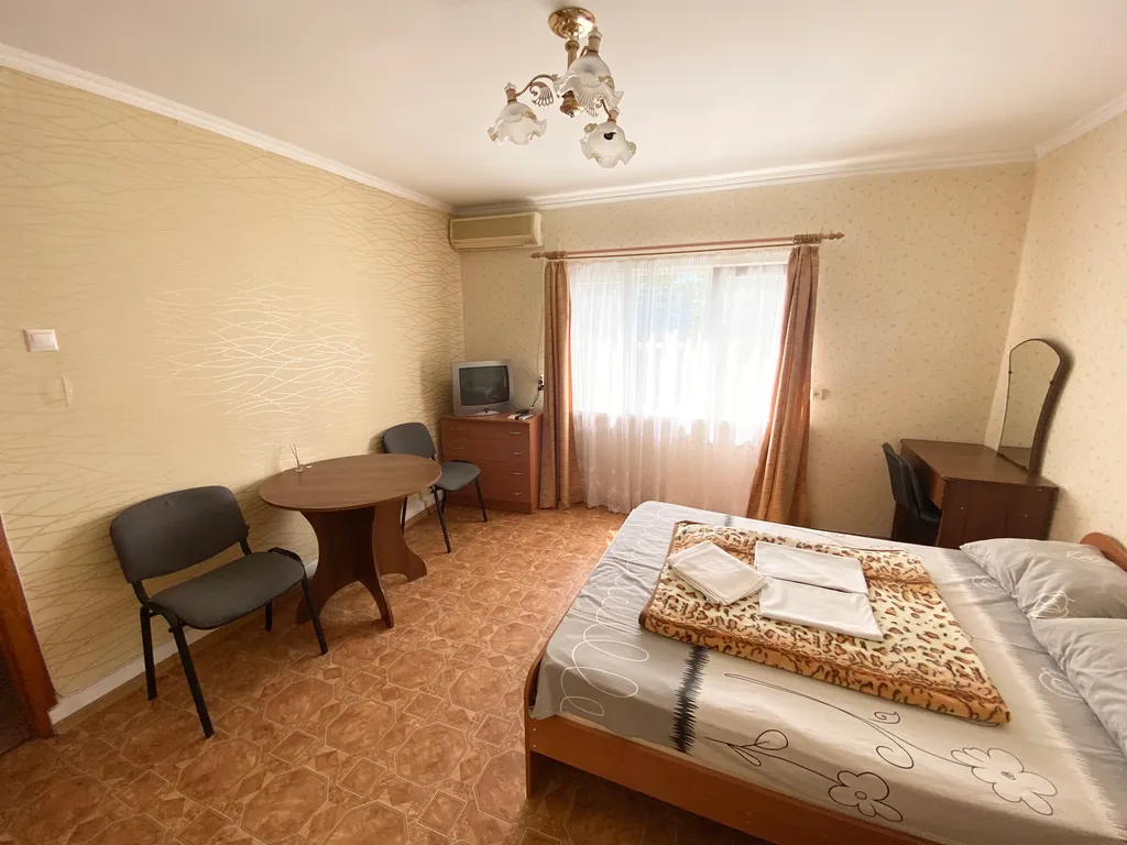 Двухкомнатный семейный номер на 4 человека