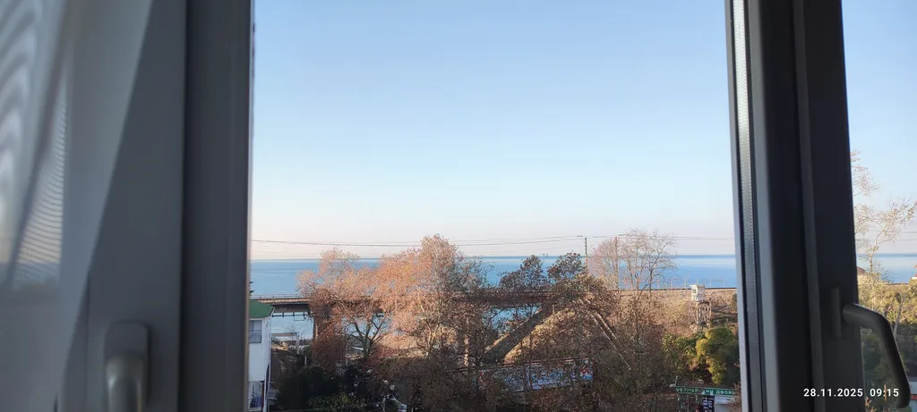 Квартира Квартира Евродвушка с видом на море на самом берегу моря на Мамайке — Сочи