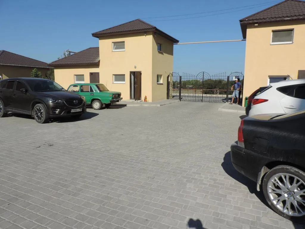 Уютные апартаменты на 1 этаже с выходом в бассейн рядом с морем