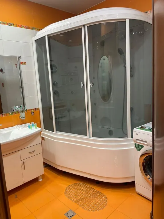 Трехкомнатная шикарная квартира в центре