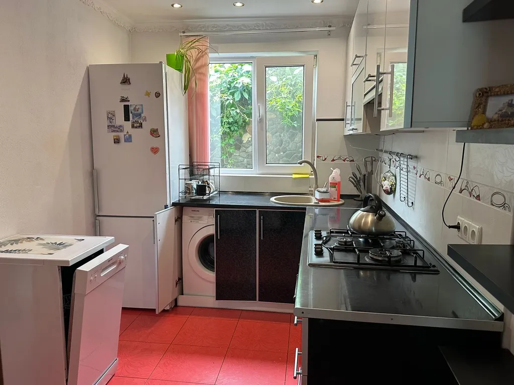 Коттедж Отдельно стоящий дом в центре — Судак