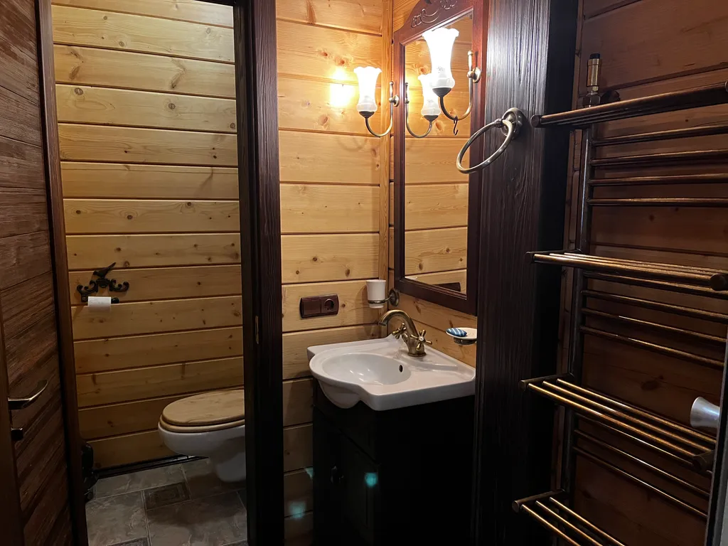 Шале на берегу