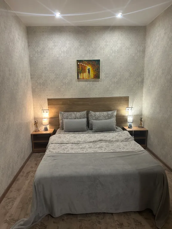 Квартира Просторная студия с видом на закат рядом с ТРЦ, локация - топ — аренда посуточно в Сыктывкар