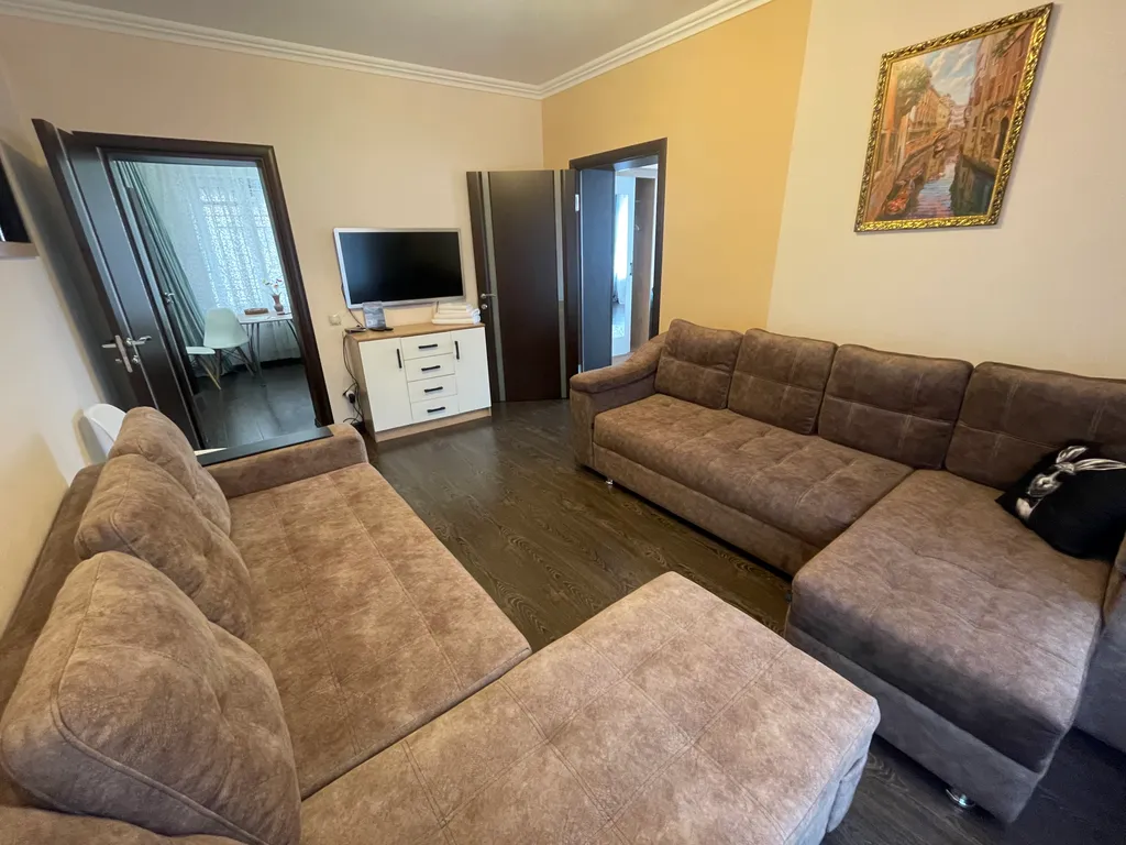 Уютная 2-я квартира в гостевом доме в самом центре