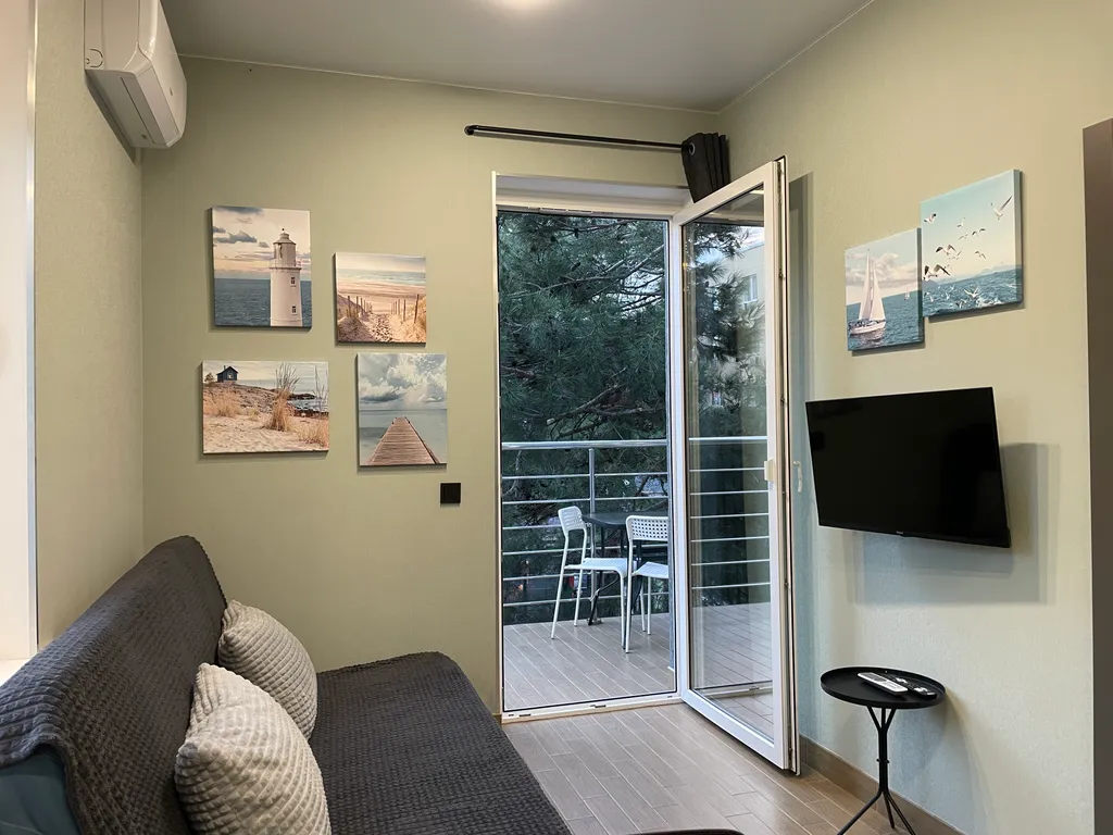 Квартира Квартира Уютная евродвушка с балконом у моря — Геленджик