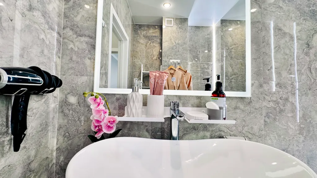 Апартаменты делюкс в авторском квартале в центре города