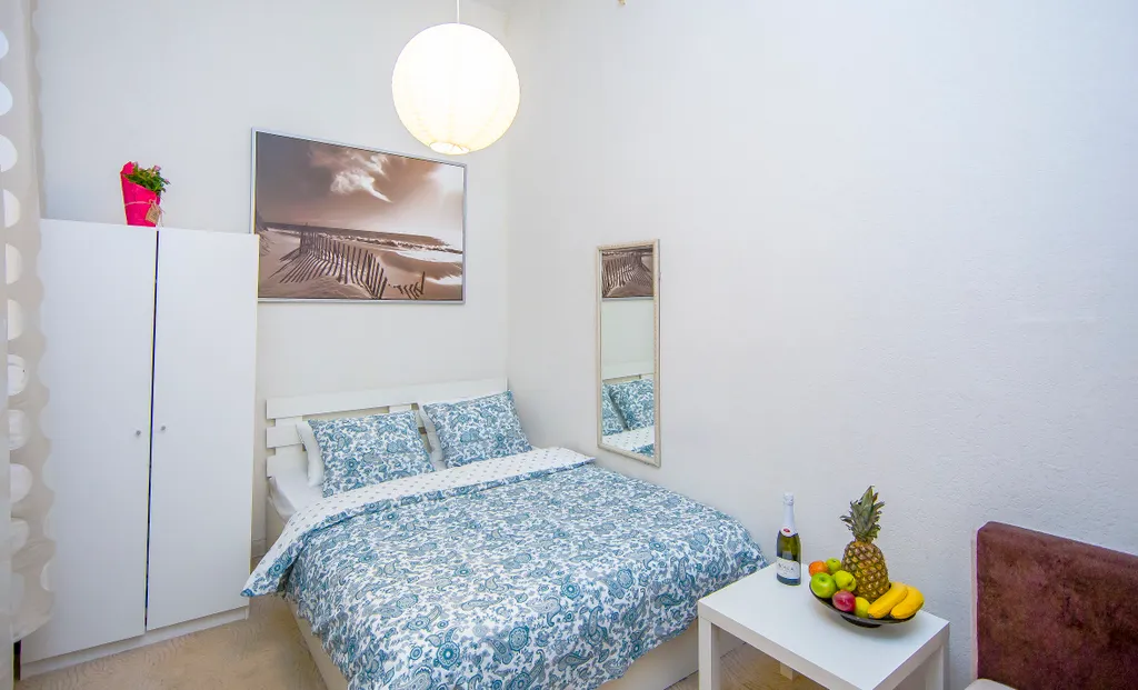 Квартира Квартира Two steps to the Hermitage 4BR Apartment — Санкт-Петербург