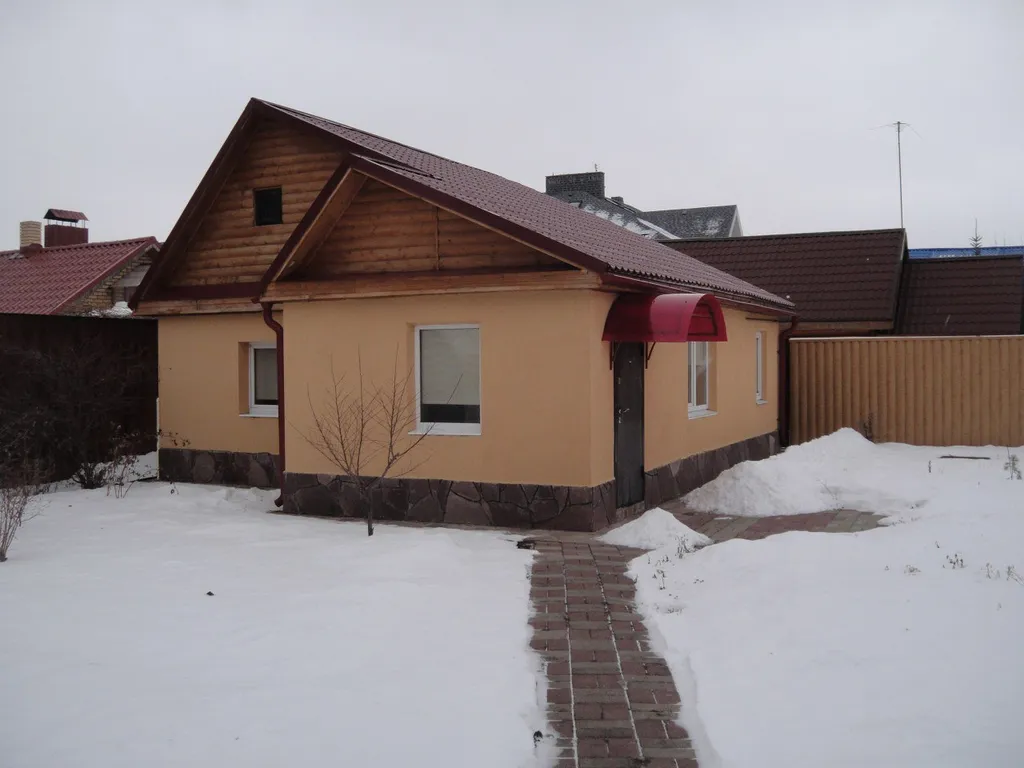 Коттедж Небольшой уютный дом на спокойной улице — аренда посуточно в Зелёная Поляна