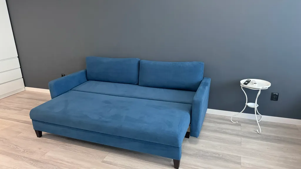 Квартира-студия с видом на город