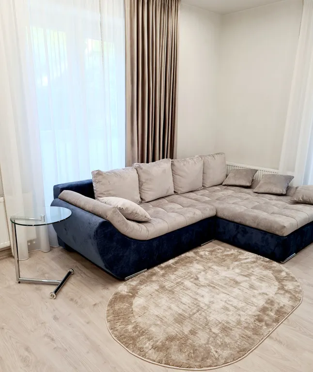 Квартира на тихой улице в центре курортного города — аренда посуточно в Светлогорск