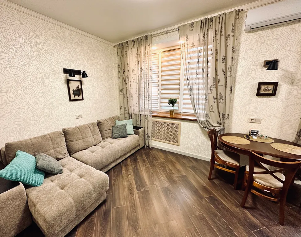 Элегантная сталинка евродвушка в центре города