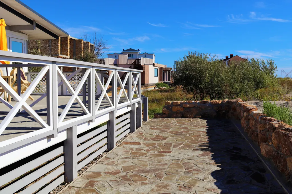 Домик с видом на море